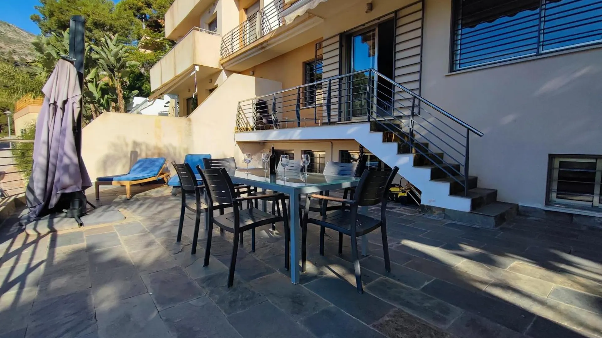 Villa Aguilas Club Guest House contacts