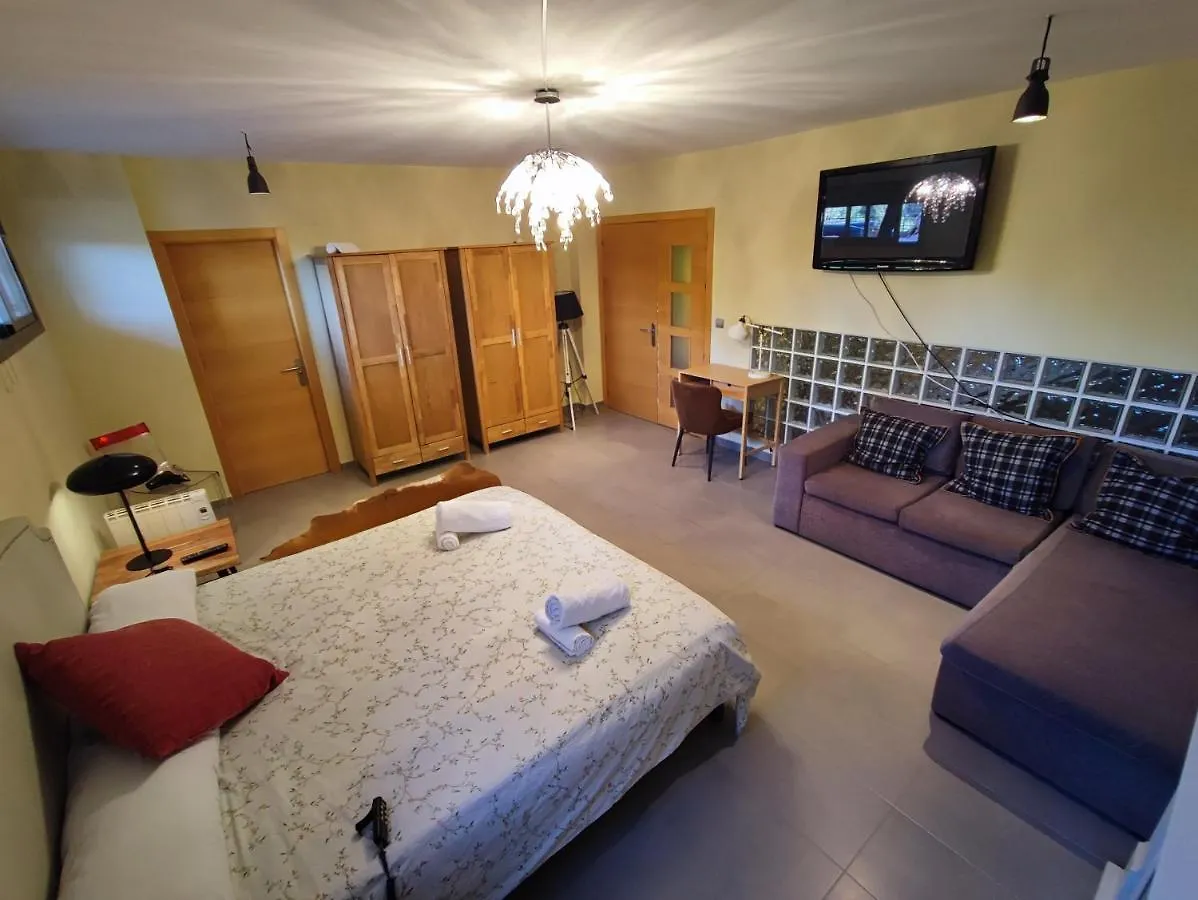 Villa Aguilas Club Guest House Malaga