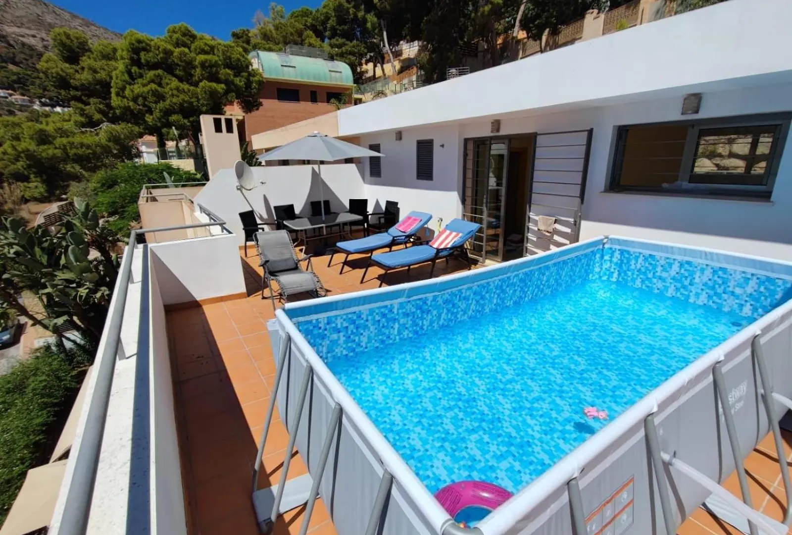 Villa Aguilas Club Guest House Malaga Bed & Breakfast