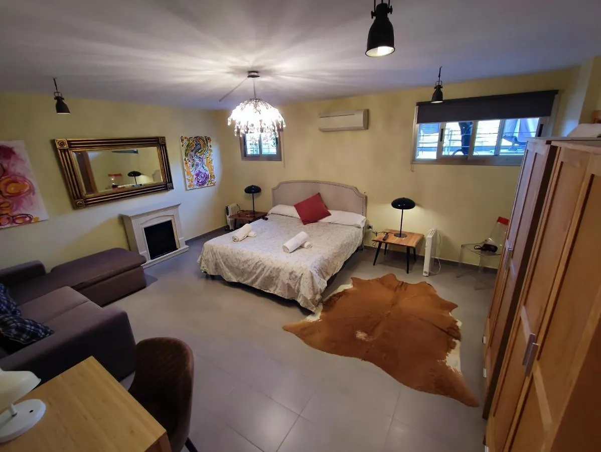 Bed & Breakfast Villa Aguilas Club Guest House Malaga