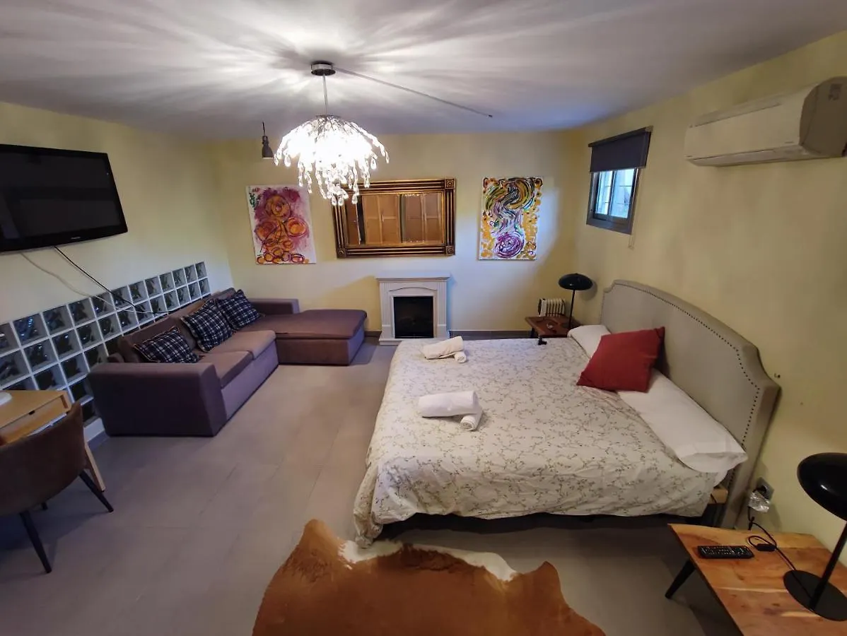 Villa Aguilas Club Guest House Malaga 0*,  Spain