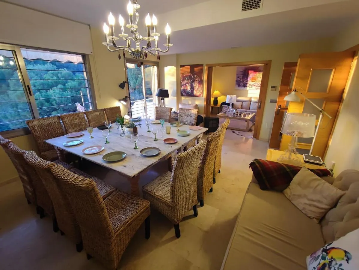 Villa Aguilas Club Guest House Malaga 0*,